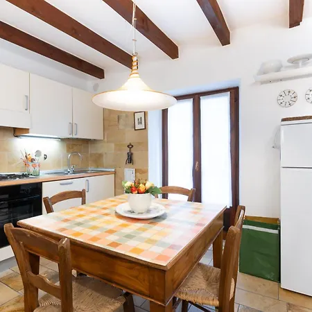 Rosmarino Apartament Garda (Verona)