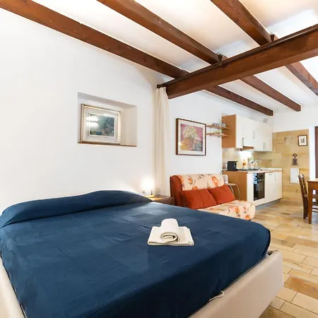 Rosmarino Apartment Garda (Verona)